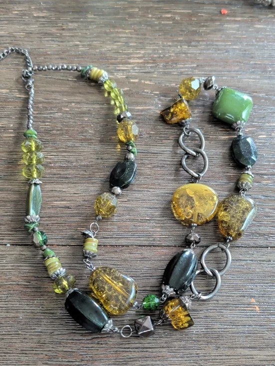Green and Gunmetal Multi-Bead Women’s Necklace - Picture 1 of 4